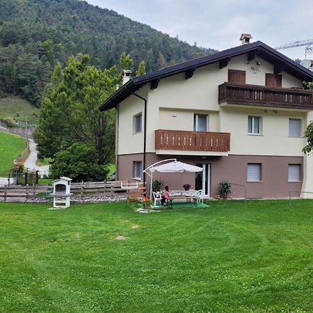Casa Vescovi Apartment Tiarno di Sopra Екстериор снимка